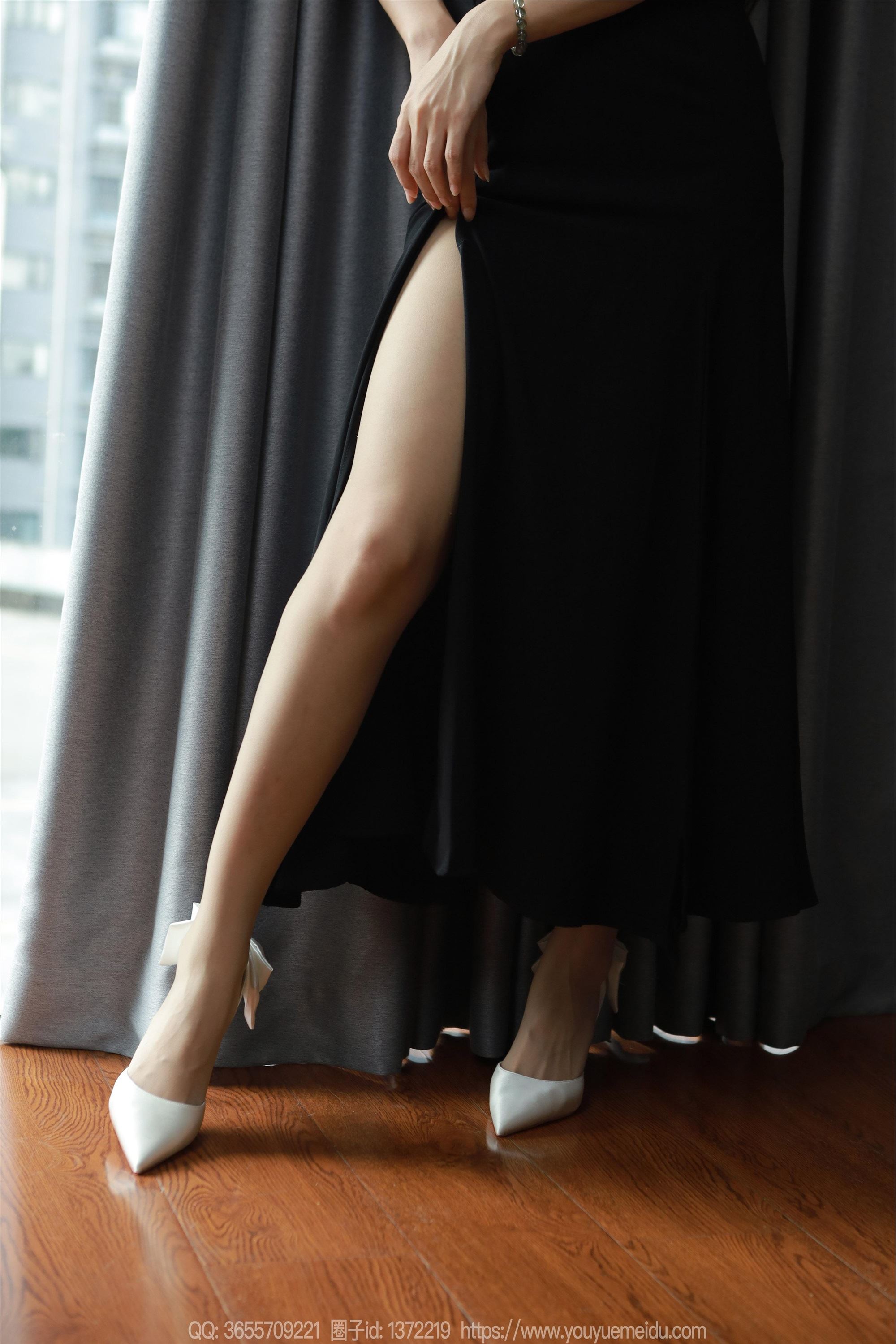 IESS异思趣向  2024.09.09 丝享家 1841 小宝《吊带高叉裙》